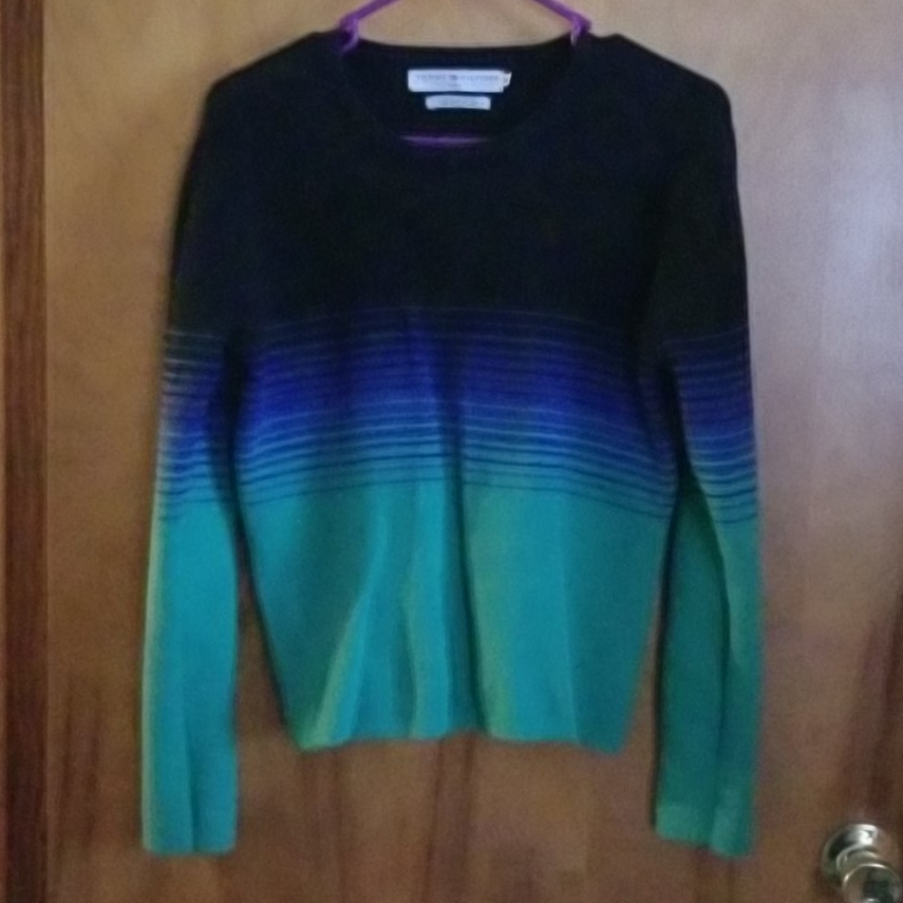 Tommy Hilfiger sweater